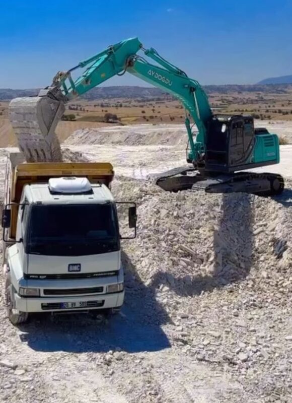 Denizli Kamyon ve Kepçe Kiralama