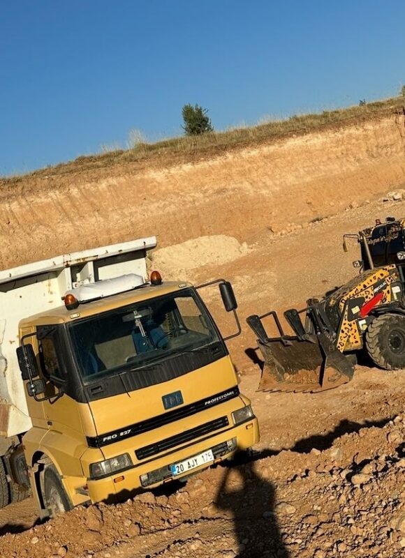 Günlük Kepçe Kiralama Hizmeti